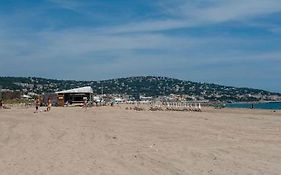 App T2 Climatise , Plage 200 M